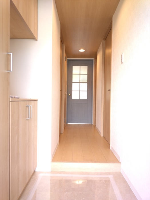 ヴェルドール芦屋の玄関