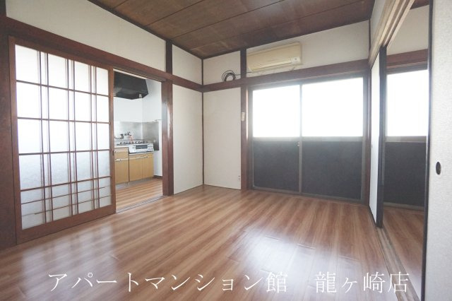 川原代A邸の居間・リビング