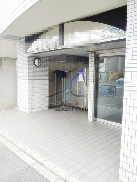 日神パレス東高円寺のエントランス|エントランスです。