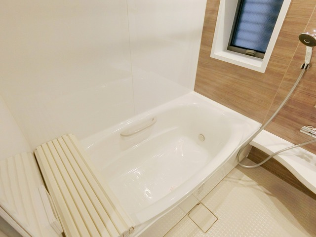 K・アネックスの浴室