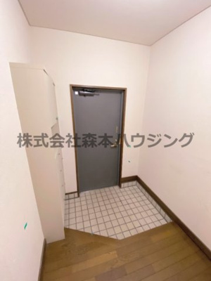 【玄関】 | 　ドミシル谷辻 | 毎日通る玄関はこちらです