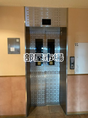 FCプレミール竜泉のその他共用部分|エレベーター
