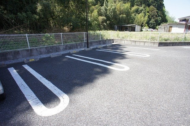 Ｋ・Ｕ・５の駐車場