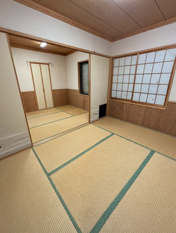 富津市上飯野　中古戸建の和室|※一部画像はAIによる画像加工を行い、家具・家電・残置物等を削除しております。空室時のイメージとしてご覧ください。現況と相違がある場合は現況を優先いたします。