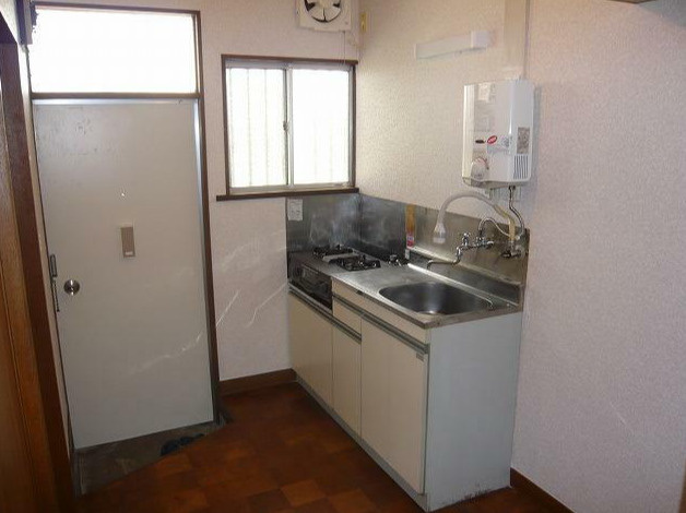 窪田アパートの玄関