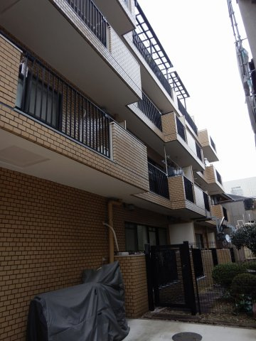 ホシノフラット目白台の外観