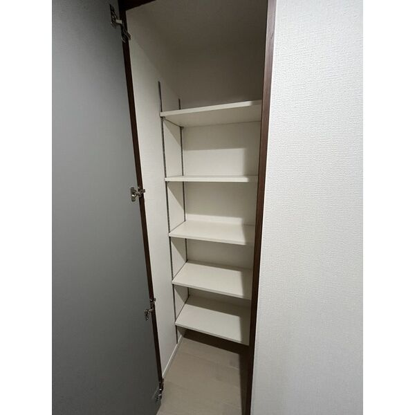 H-maison高井田の収納