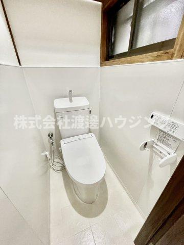 藤田町4丁目貸家のトイレ