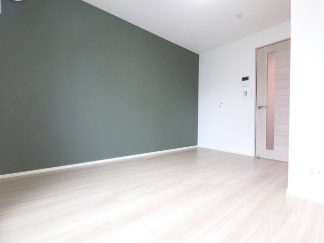 Serenity春日の居間・リビング