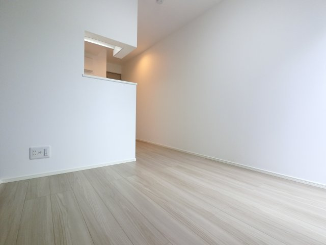 Serenity春日の居間・リビング