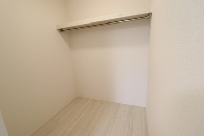 【収納】 | エスペランサ | 202　ウォークインクローゼット