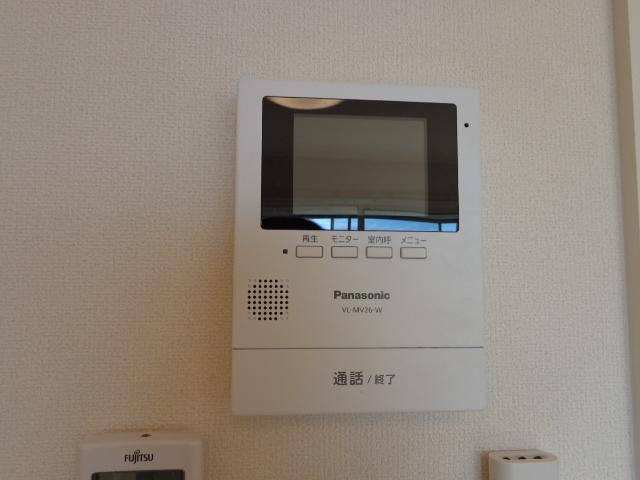 ラグナディオの内装|カメラ付インターホン