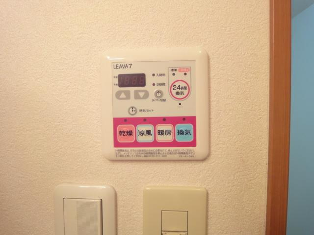 グローリエ・Mのその他|洗濯機置場（イメージ）