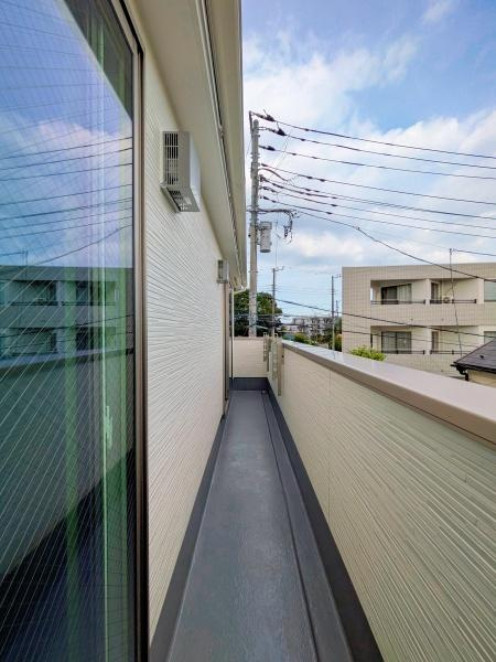 横浜市港北区下田町６丁目の新築一戸建のバルコニー|陽当り良好のバルコニー！
風通しもよく気持ちいいです