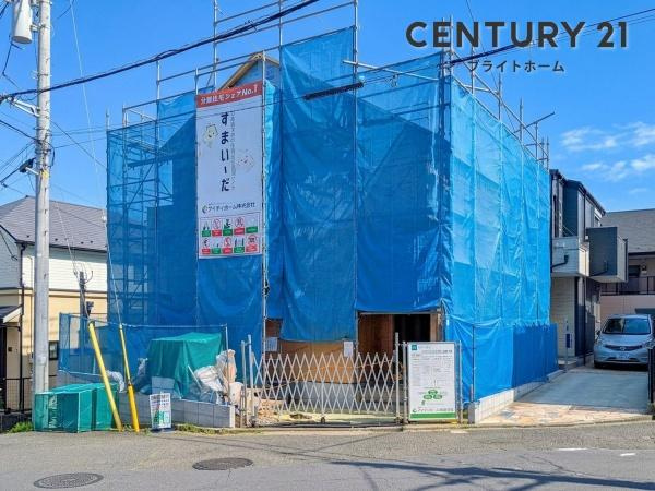 横浜市港北区下田町６丁目の新築一戸建の外観|周辺は落ち着いた街並み。
是非一度、現地へお越しください。
ご自宅まで送迎も可能です