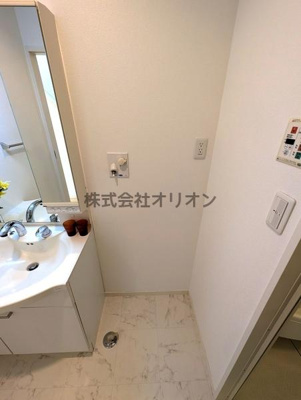 【内装】 | コンフォルト若宮 | 室内洗濯機置場
