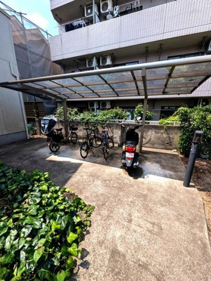 【その他共用部分】 | コンフォルト若宮 | 敷地内駐輪場