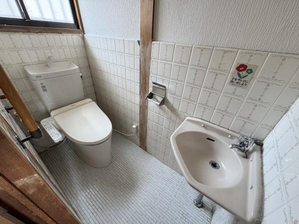 【トイレ】 | 明石市魚住町西岡　中古戸建