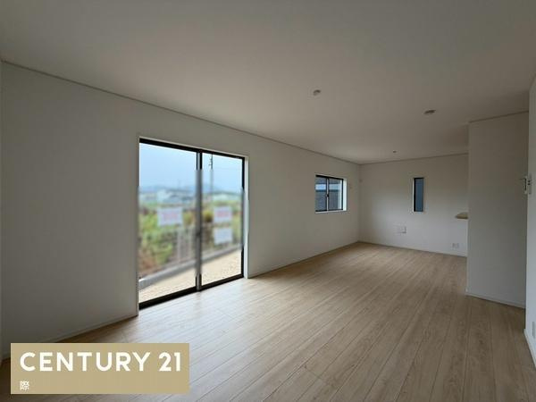 岩出市中島第3-4号棟　新築戸建の居間・リビング