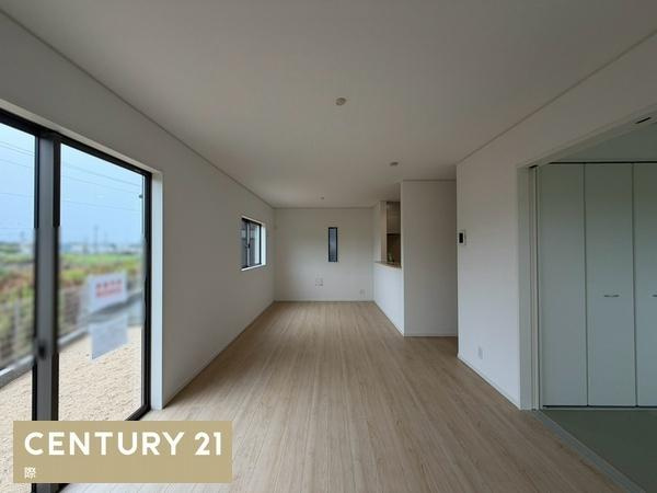 岩出市中島第3-4号棟　新築戸建の居間・リビング