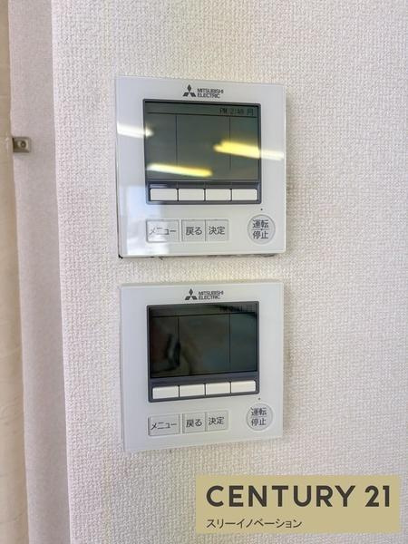 三軒家西小島ビルの設備