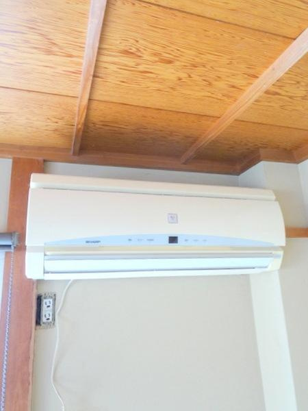 小林西１丁目貸家の寝室|★エアコン完備★