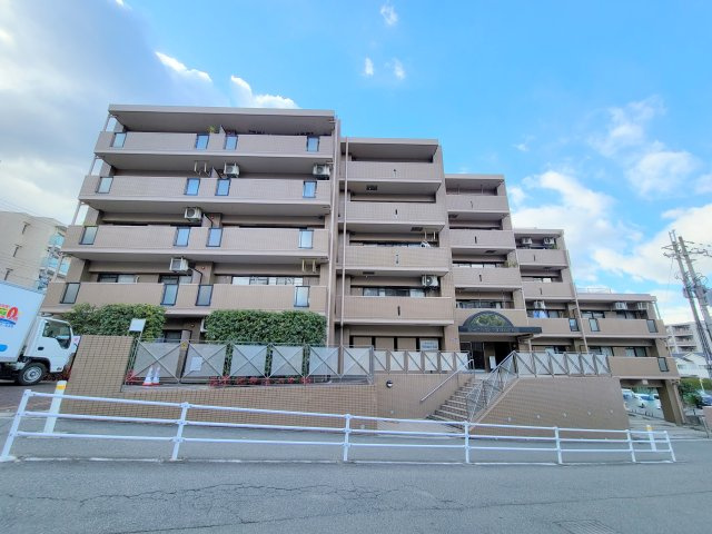 奈良市百楽園１丁目の賃貸マンション