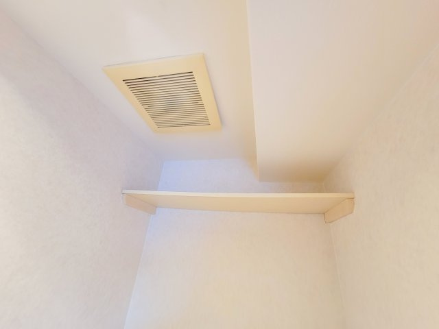 奈良市百楽園１丁目の賃貸マンションの収納