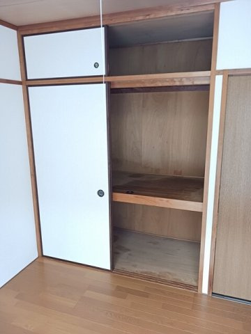 シティハイツ西本ＹＳの収納|小物を収納するのに便利です