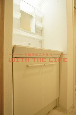 ADC津福【キャッシュバック対象物件】の独立洗面台|独立洗面台で身支度をすべて済ませてしまいましょう