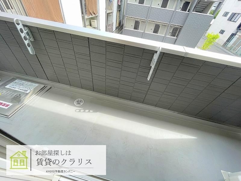 アリビオ向日町A棟のバルコニー