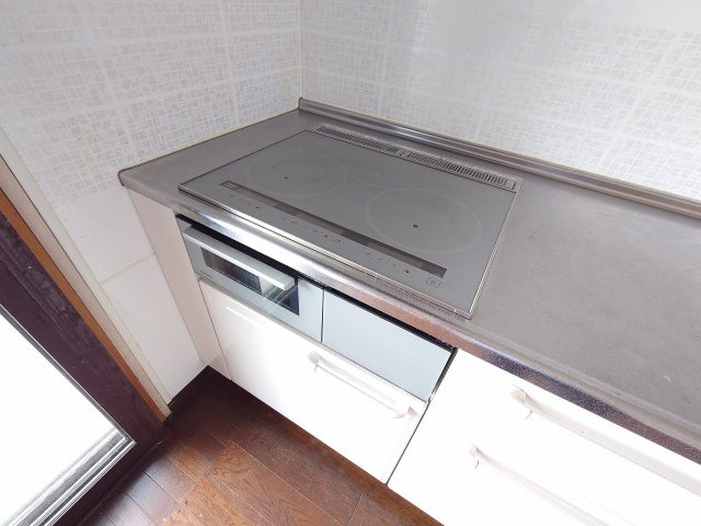 サンローレル三萩野（A-20）のキッチン