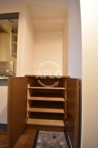 アーバンパレス九条の玄関|アーバンパレス九条　下駄箱