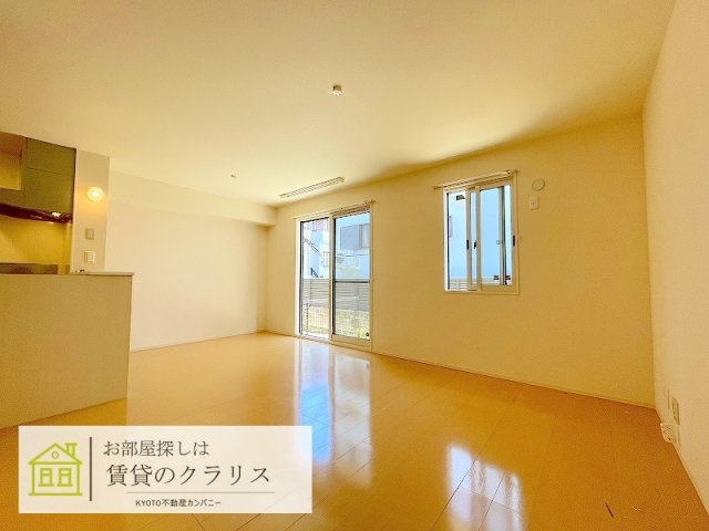 QUATRE FEUILLES（キャトルフィーユ）向日町