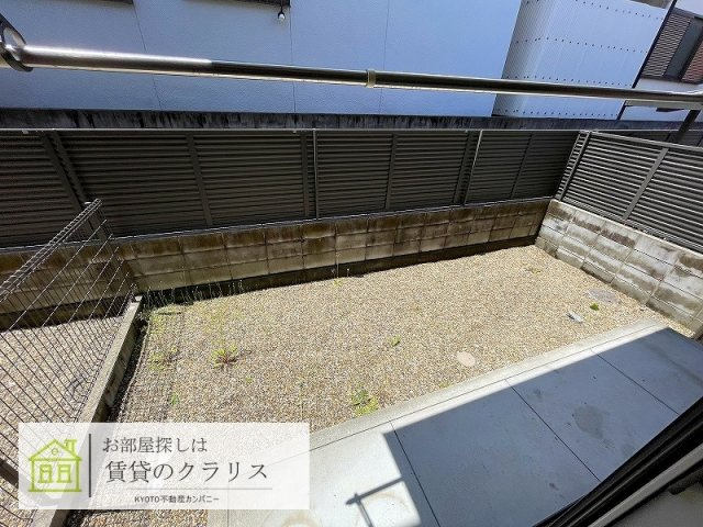 QUATRE FEUILLES（キャトルフィーユ）向日町