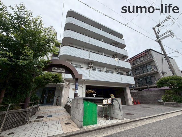 サンパレス21尼崎2の外観