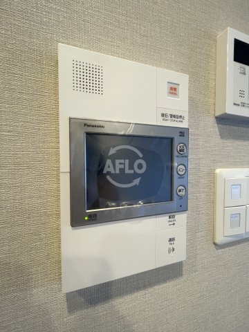 スプランディッド新大阪VIのセキュリティ|スプランディッド新大阪VI　モニター付きインターホン