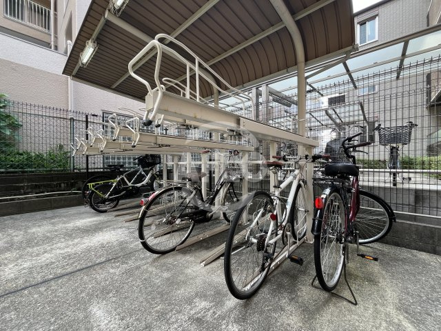 S-FORT江坂リベルタスのその他共用部分|S-FORT江坂LIBERTS　駐輪場