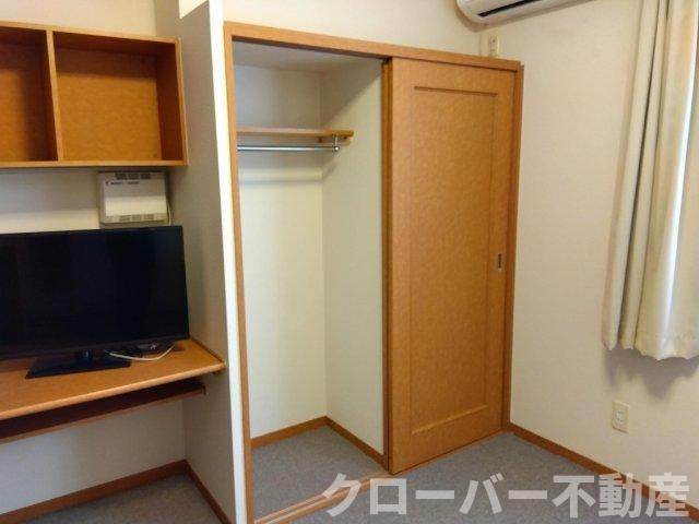 レオパレス南の収納