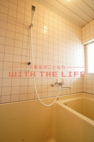 シャトレ隈【キャッシュバック対象物件】の浴室|コンパクトで使いやすいお風呂です