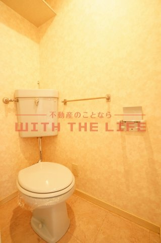 シャトレ隈【キャッシュバック対象物件】のトイレ|落ち着いたトイレです