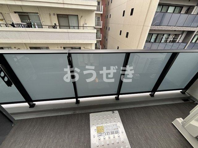 プライムブリス横濱関内のバルコニー