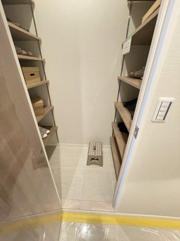 ベイクレストタワーの玄関