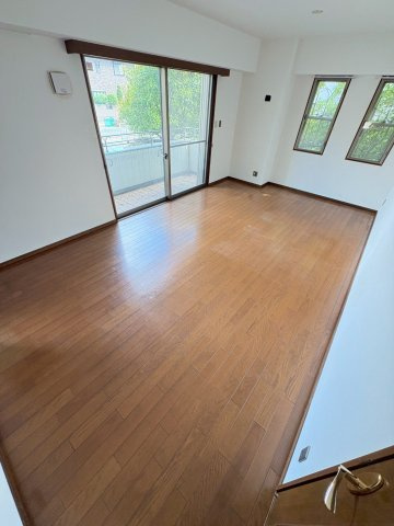 Cross　Season甲子園の居間・リビング