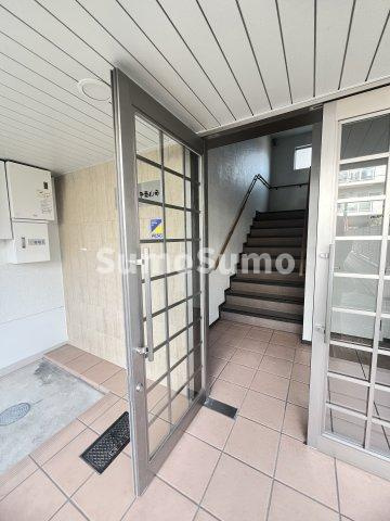 Wagaya甲南山手のエントランス