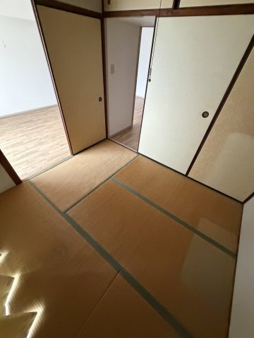 潮見台マンションの和室