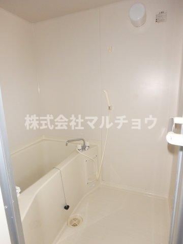 コーポラス・栄Ⅱの浴室|落ち着いた空間のお風呂です