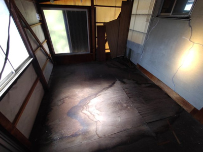  | 荒田町戸建倉庫