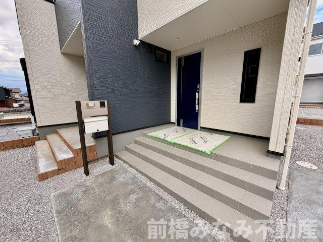 【新築】前橋市富士見町時沢第3　５号棟(全１１棟)　クリエートの家　新築建売分譲の玄関|落ち着いた玄関です