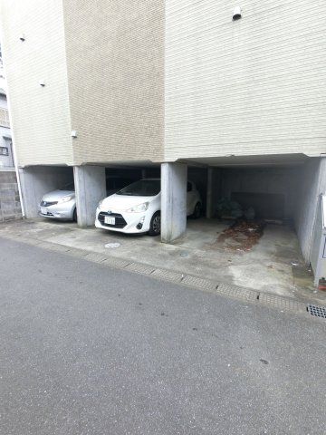 siro蘇我の駐車場